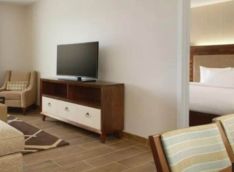 Homewood Suites By Hilton Illetas Exterior foto